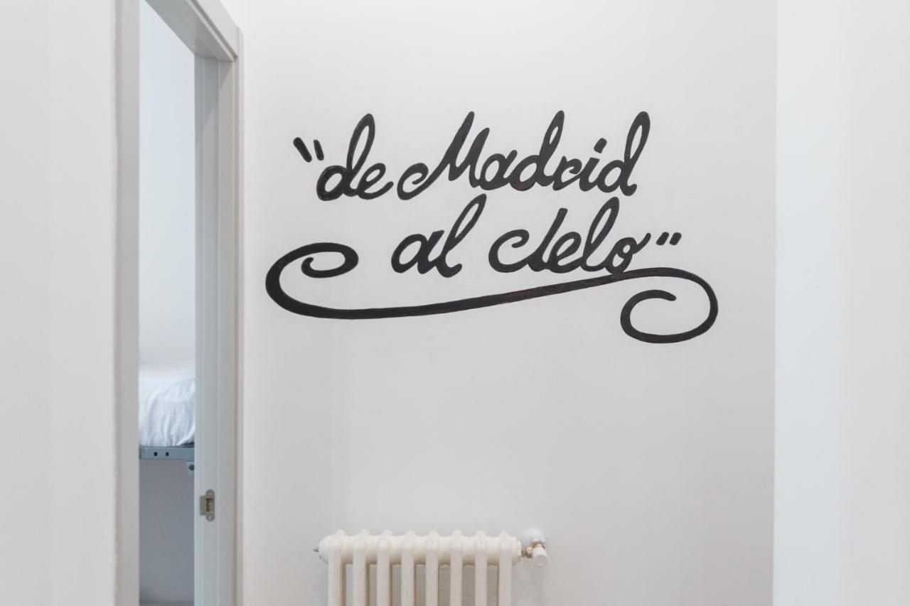 Exclusive Banksy Downtown, By Monaro***** Apartment Мадрид Екстериор снимка